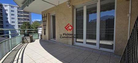 Location Appartement 3 pièces 84m² GRENOBLE 38100 - Photo 5