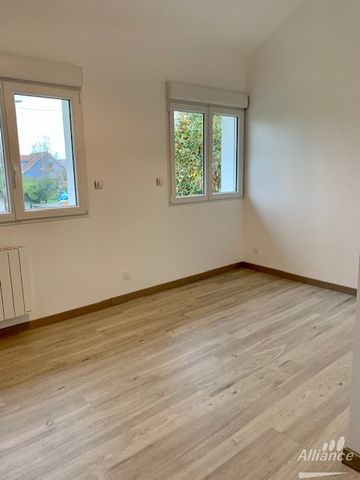 Maison Individuelle 3 chambres avec jardin entièrement rénovée - Photo 2
