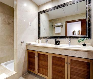 Estepona, Andalusia 29660 - Photo 1