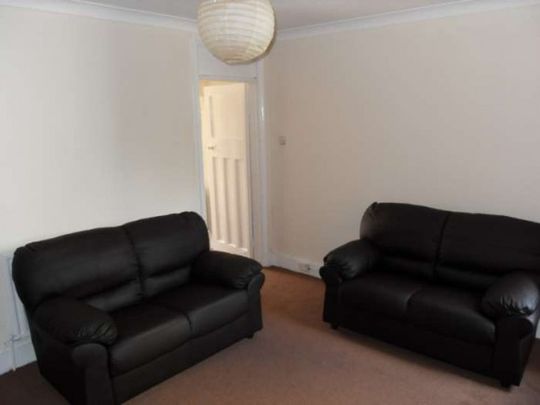 4 Bed - Liverpool Road, Reading - Photo 1