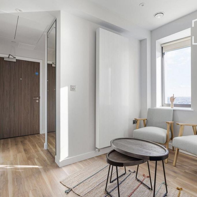 Studio to rent - Photo 1