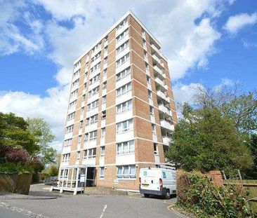 Bedroom T Floor In Guildford, GU2 - Photo 2