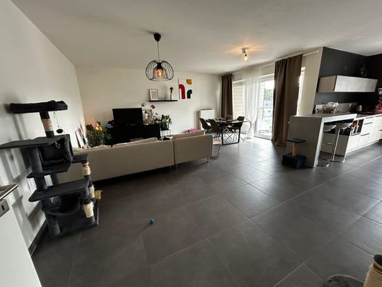 Appartement te huur - Foto 1