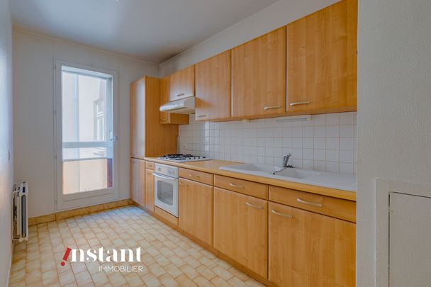 T2 avec terrasse - Quai de Saône, - Photo 1