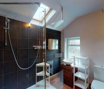 2 bedroom terraced house to rent - Photo 3