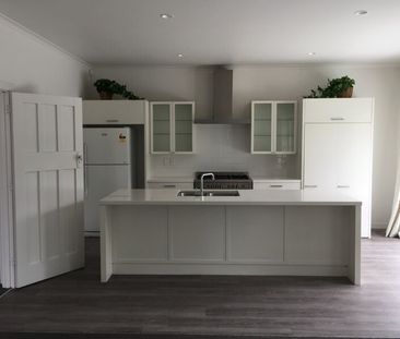 4 Bedroom home in Richmond - Photo 2