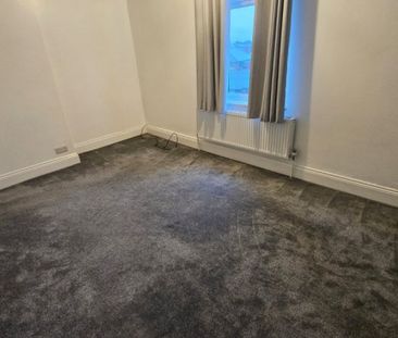 2 bed Terraced - To Let - Photo 1