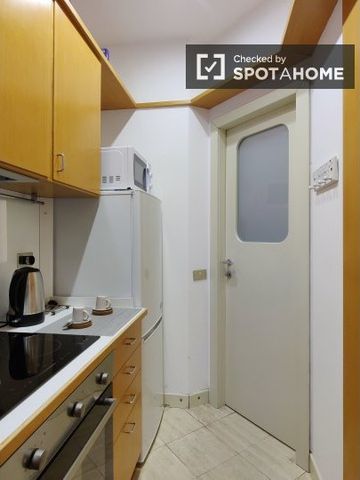 milan, Lombardy 20144 - Photo 4