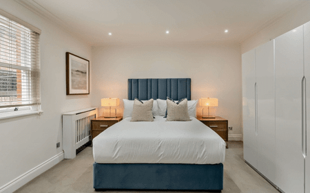 Grosvenor Hill, London - Photo 3