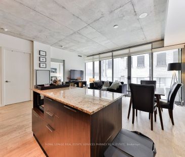 Six50 King West Lofts 650 - Photo 1