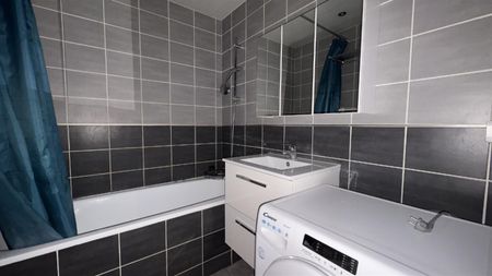 Location Appartement 2 pièces 54m² CERGY 95000 - Photo 4