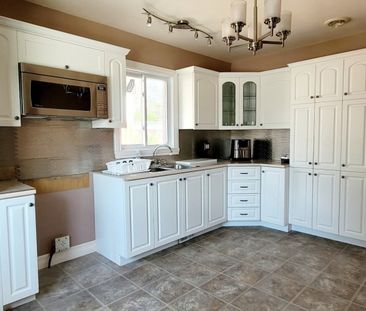 1170 Place d'Aiguillon, H7E 3V1, H7E 3V1, Laval - Photo 3