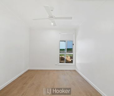 Character And Charm With Modern Style! - Photo 3