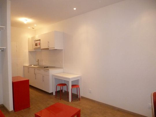 Furnished studio / Studio Meublé - Photo 1