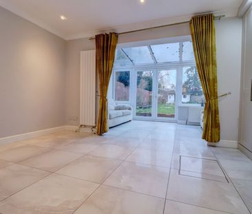 5 bedroom detached house to rent - Photo 6