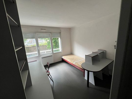 Studio MEUBLÉ de 18.57 m², rue des postes – Sébastopol réf 5346 - Photo 1