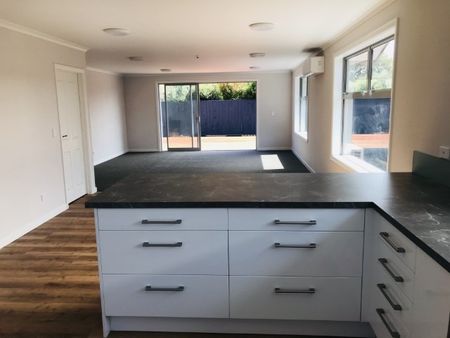 86 Middle RoadAllenton - Photo 4