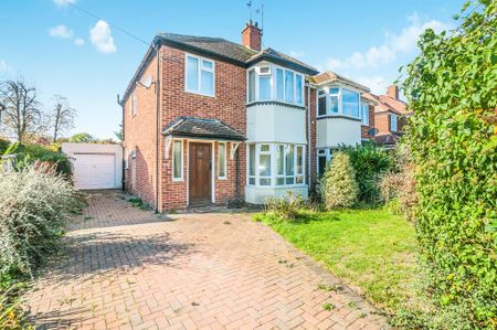 3 bedroom semi-detached house to rent - Photo 5