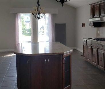 For Lease - 16 Beamish Court, Brampton, Ontario - Photo 1