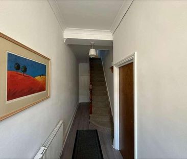 Poppleton Road, London, E11 - Photo 4