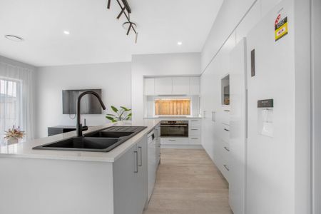 Fully Furnished 3 Month Lease Opportunity - Photo 3