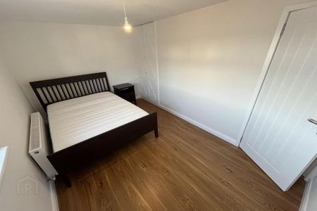 Apt 12 St Ives Court, 27-29 Malone Avenue, Belfast, BT9 6EP - Photo 5