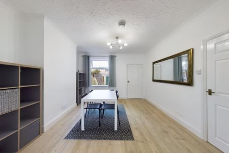 2 bedroom house to rent - Photo 3