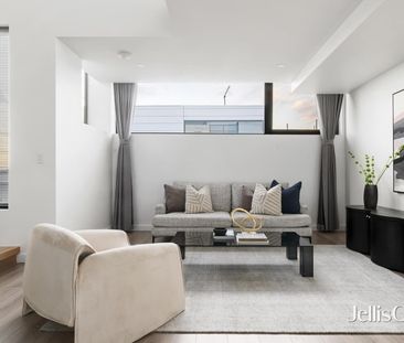 4/504 Glenferrie Road, Hawthorn VIC 3122 - Townhouse For Rent | Domain - Photo 2