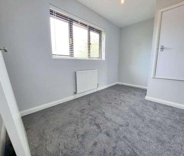 Kilross Road, Bedfont, TW14 - Photo 4