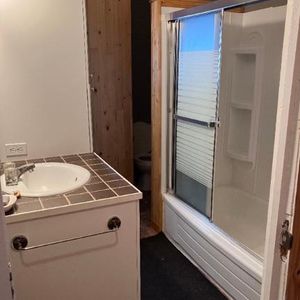 Appartement 3.5 ave. Royale, Ste-Anne-de-Beaupré, - Photo 3