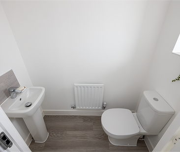 3 bedroom semi-detached house to rent - Photo 1