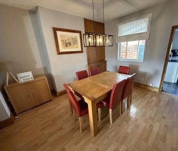 3 bedroom terraced house to rent - Photo 3