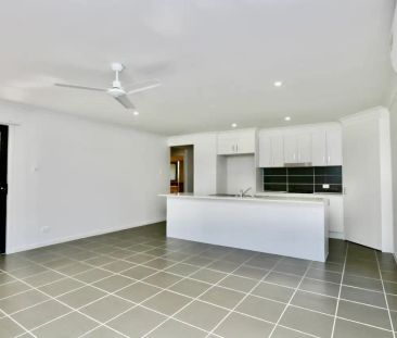 “Spacious 4 Bedroom Home in the sought after Spring Mountain - Rent... - Photo 6