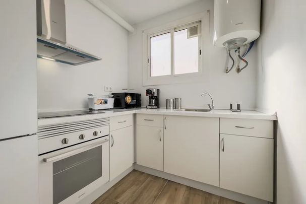 Carrer de lAntiga Travessera, L'Hospitalet de Llobregat, Catalonia 08906 - Photo 1