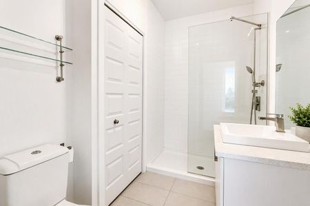 1055 Rue De La Gauchetière E., H2L0E5, Montréal - Photo 2