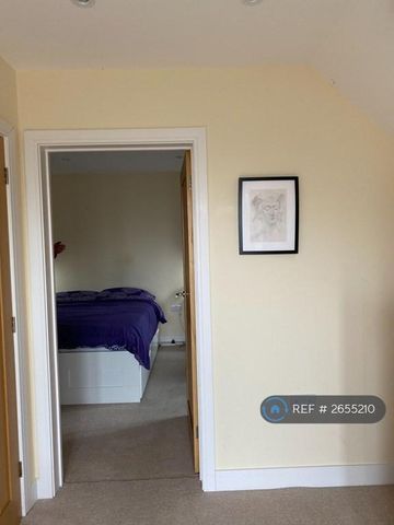 1 bedroom semi-detached house to rent - Photo 5