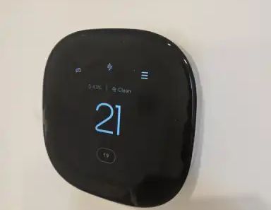 2 Beds, 2 Baths - Legal Suite Basement | Calgary - Photo 1