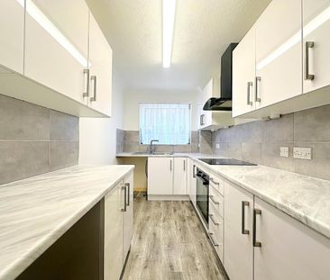 Collington Lane East, Bexhill-On-Sea, East Sussex - Photo 2