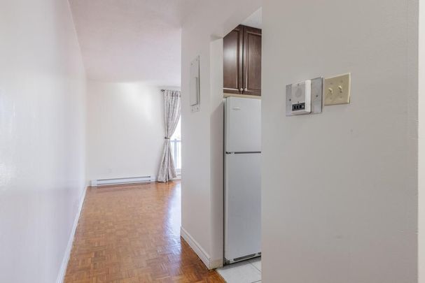 For Lease - 14 John Street Unit# Unit 201, Grimsby, Ontario - Photo 1