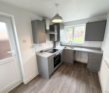 Christleton Close, Prenton - Photo 6
