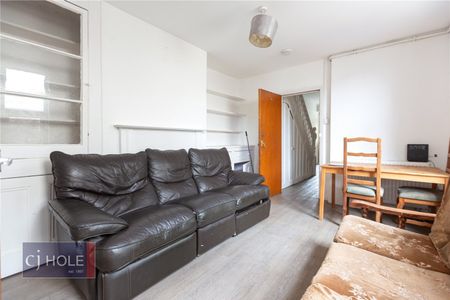 Nevil Road, - Photo 2