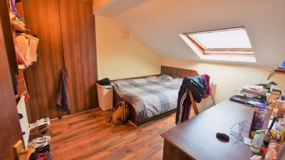 5 bedroom House in Moorland Avenue, Leeds - Photo 5