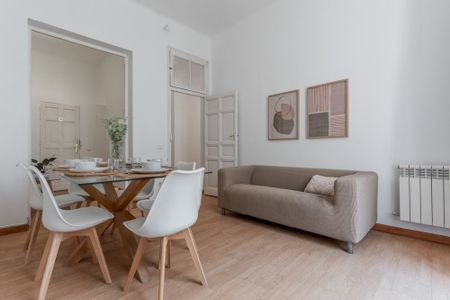 Bright room in Redondilla Street - Foto 4