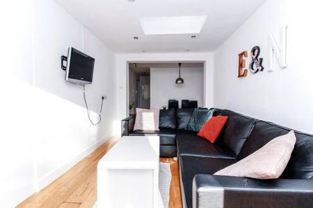 2 bedroom apartment to rent - Photo 3