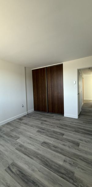 Magnifique Penthouse Entièrement Rénové! - Photo 1