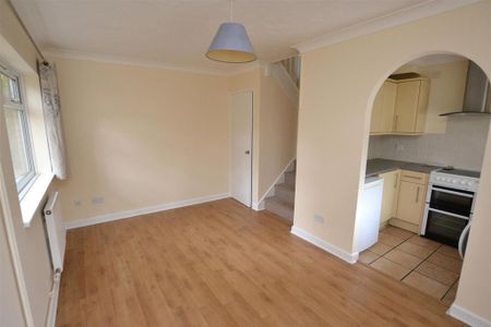 1 bedroom end of terrace house to rent - Photo 3