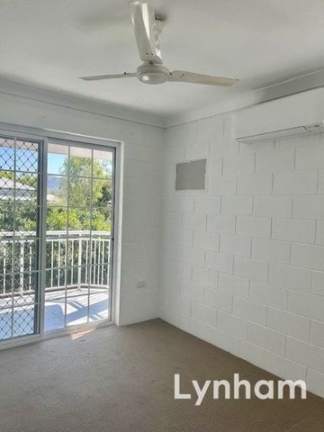 3/38 Park Street PIMLICO QLD 4812 - Photo 3