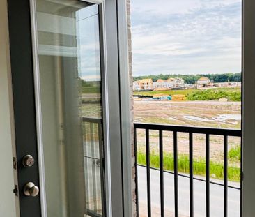 For Lease - 3333 Sixth Line, Oakville, Ontario - Photo 5