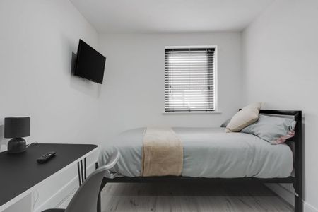 6 bedroom house to rent - Photo 3