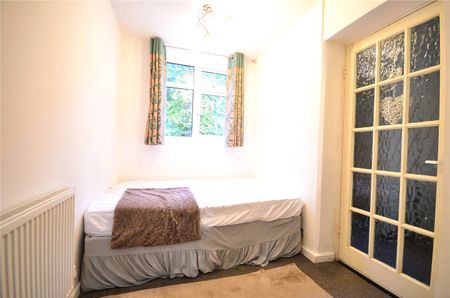 Raveley Avenue, Fallowfield, Manchester, M14 6WA - Photo 3